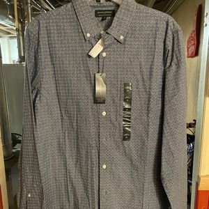 Banana Republic, untucked fit button down